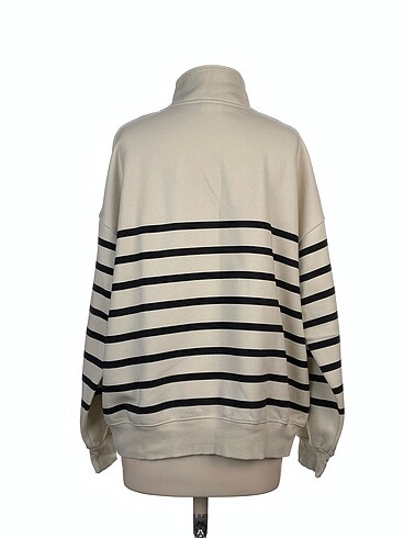 l Beden Pull and Bear Kazak / Triko %70 İndirimli.