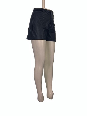Stradivarius Stradivarius Mini Şort %70 İndirimli.