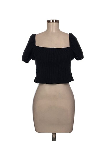 H&M Bluz %70 İndirimli.