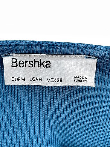 m Beden çeşitli Renk Bershka Bluz %70 İndirimli.