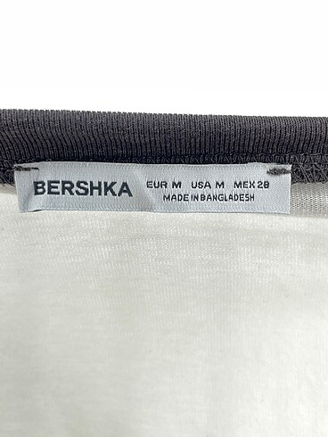m Beden çeşitli Renk Bershka Bluz %70 İndirimli.