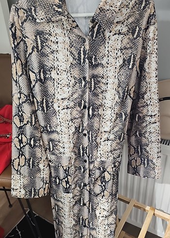 Yılan Desenli Uzun Hamile Kabanı - Görsel 3