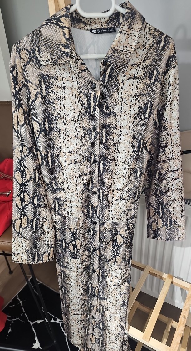 Yılan Desenli Uzun Hamile Kabanı - Görsel 2