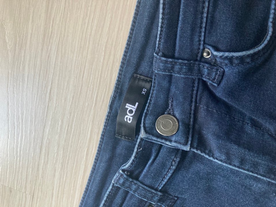 Lacivert Dar Kesim Midi Kadın Kot Pantolon - Görsel 2