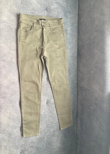 haki Normal Kesim Kadın Denim Pantolon