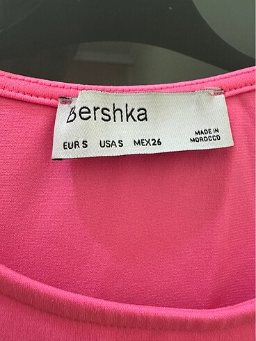 s Beden Bershka Uzun Elbise Neon Pembe S