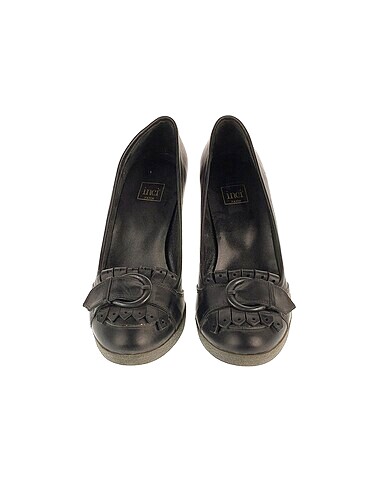 37 Beden inci Stiletto %70 İndirimli.