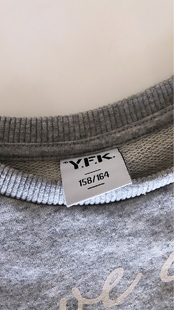 12-13 Yaş Beden gri Renk Sweatshirt.