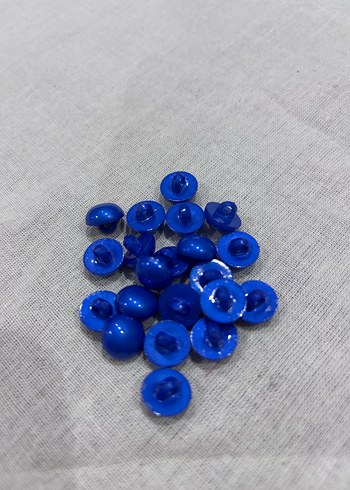 Mavi düğme - Görsel 2