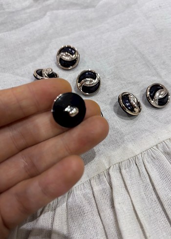 Siyah  Düğme - Görsel 2