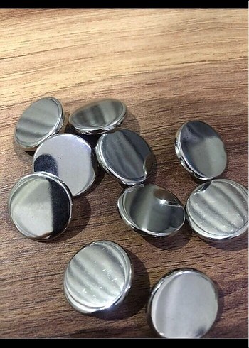 Gümüş metal düğme - Görsel 2