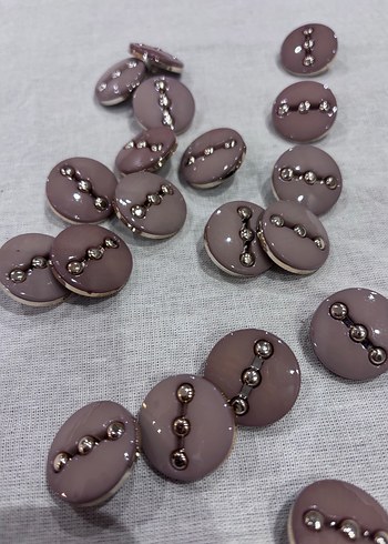 Açık kahve düğme - Görsel 2