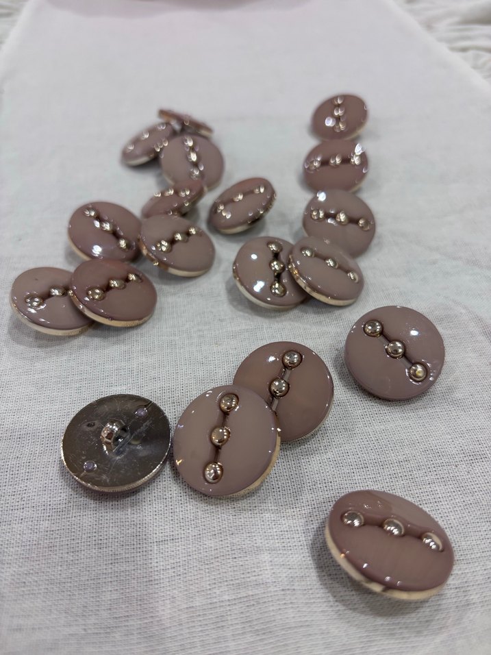 Açık kahve düğme - Görsel 3