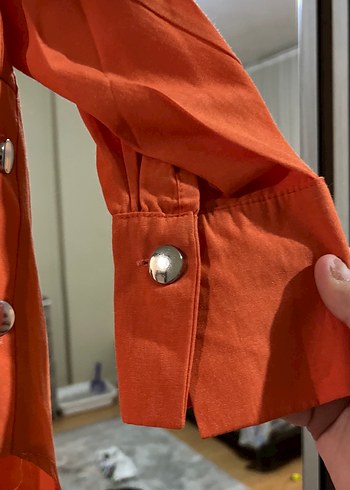 Turuncu Düğmeli Uzun Kollu Keten Gömlek - Görsel 4