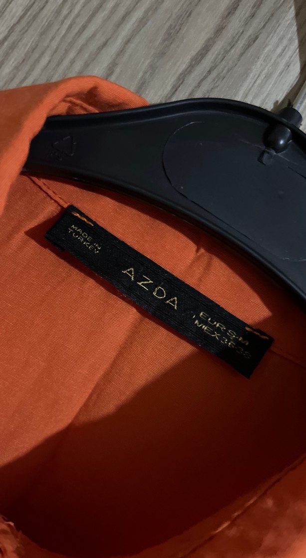 Turuncu Düğmeli Uzun Kollu Keten Gömlek - Görsel 5