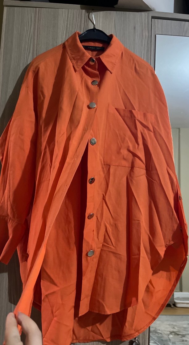 Turuncu Düğmeli Uzun Kollu Keten Gömlek - Görsel 3