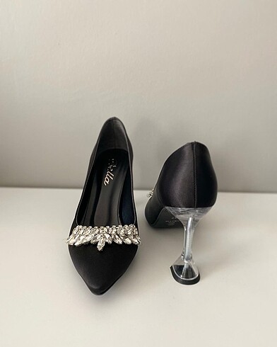 Diğer Taşlı stiletto