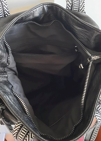 Siyah Fermuarlı sıfır Çanta - Görsel 5