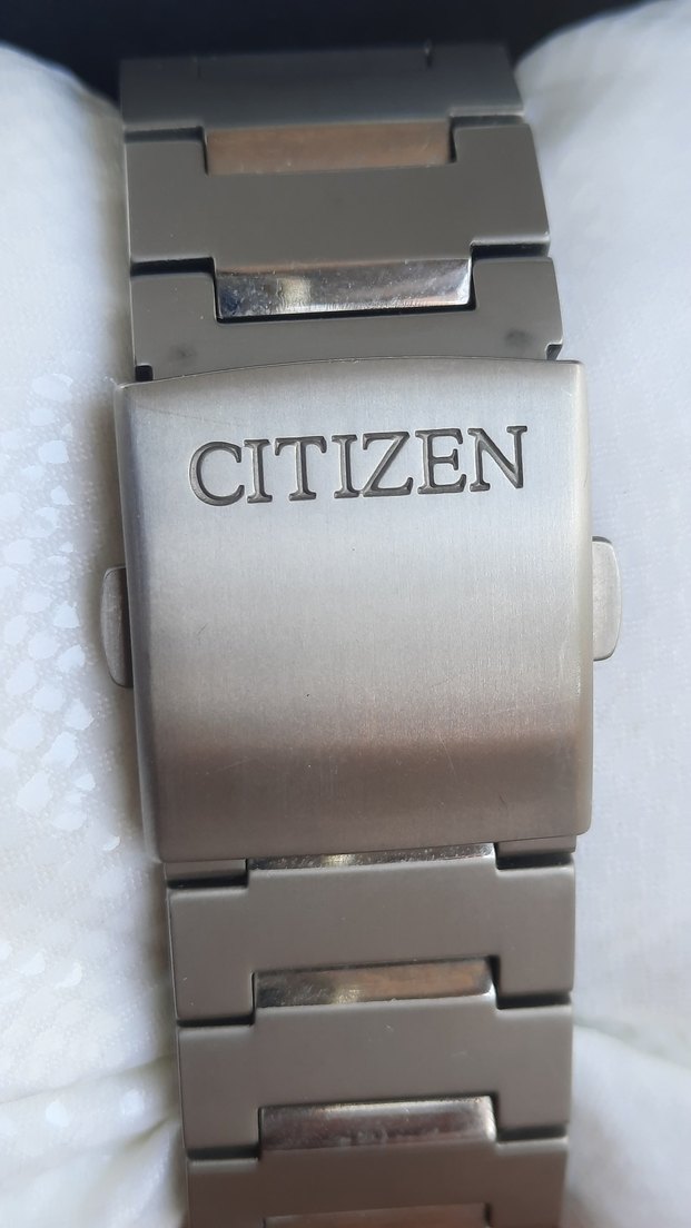 Citizen Eco-Drive Titanyum Erkek Saati - Görsel 5