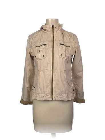 Leke Trenchcoat %70 İndirimli.