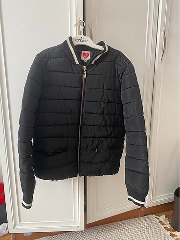 Zara mont