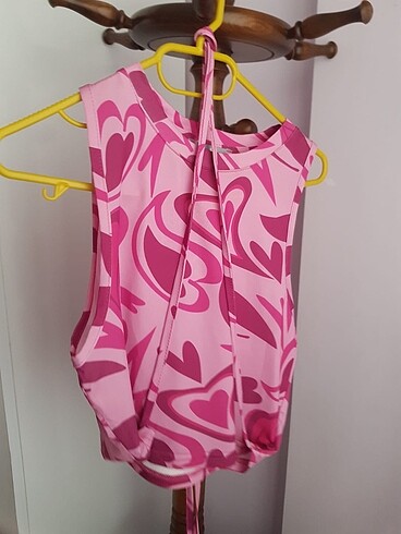 Trendyol & Milla Pembe crop