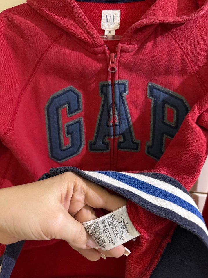 Kırmızı GAP Erkek Çocuk Fermuarlı Sweatshirt - Görsel 2