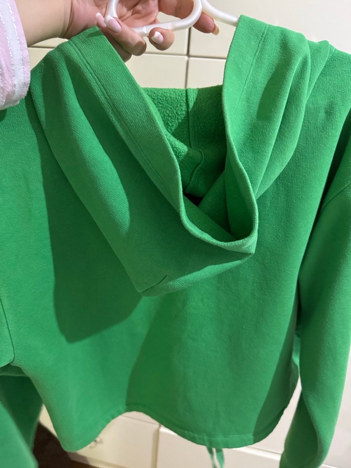 Yeşil Kapüşonlu Kadın Sweatshirt - Görsel 4