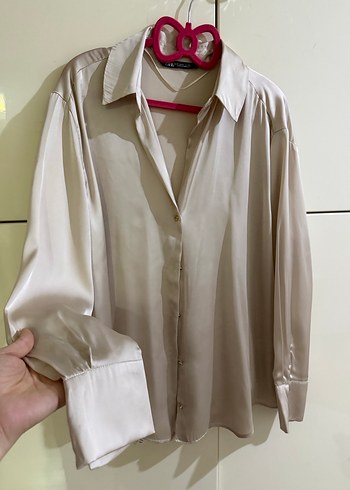 Bej V Yaka Düğmeli Kadın Gömlek - Görsel 2