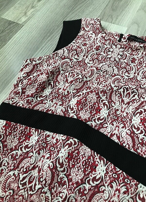 Zara kısa elbise - Görsel 2