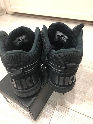 36 Beden Nike - siyah çocuk spor ayakkabı