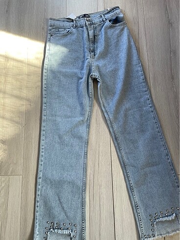 Boru Paça Jean