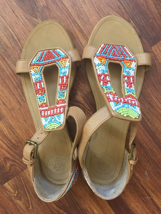 38 Beden Bershka sandalet