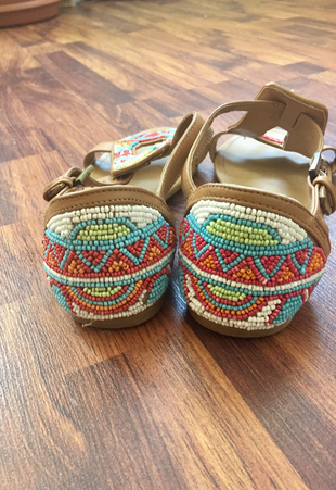 38 Beden ten rengi Renk Bershka sandalet