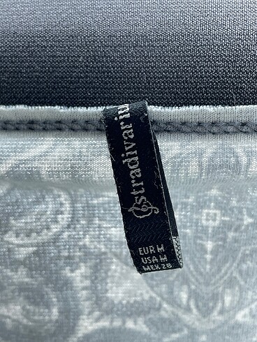 m Beden çeşitli Renk Stradivarius Mini Etek %70 İndirimli.