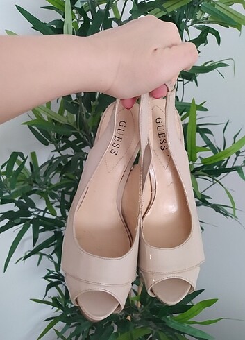 39 Beden ten rengi Renk Guess ayakkabı 