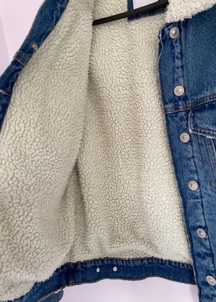 Bershka Yün Astarlı Jean Ceket - Görsel 5