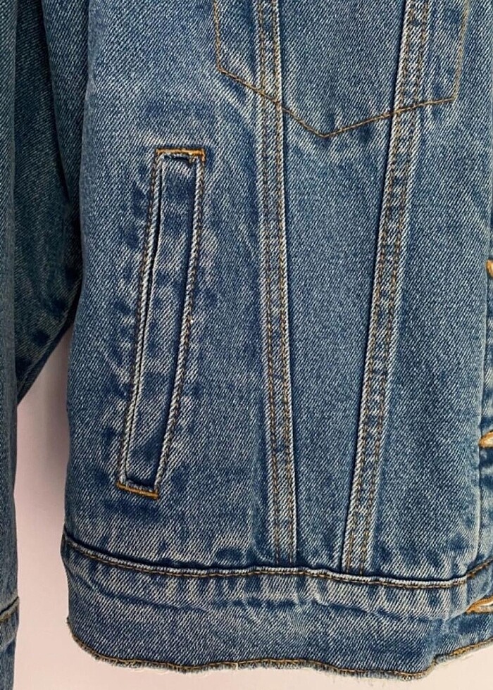 Bershka Yün Astarlı Jean Ceket - Görsel 4
