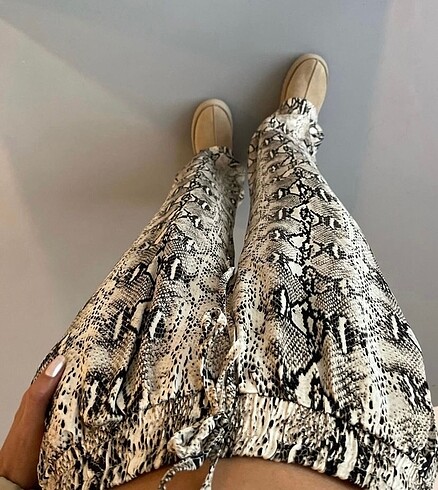 Diğer Lycralı yeni trend pantolon