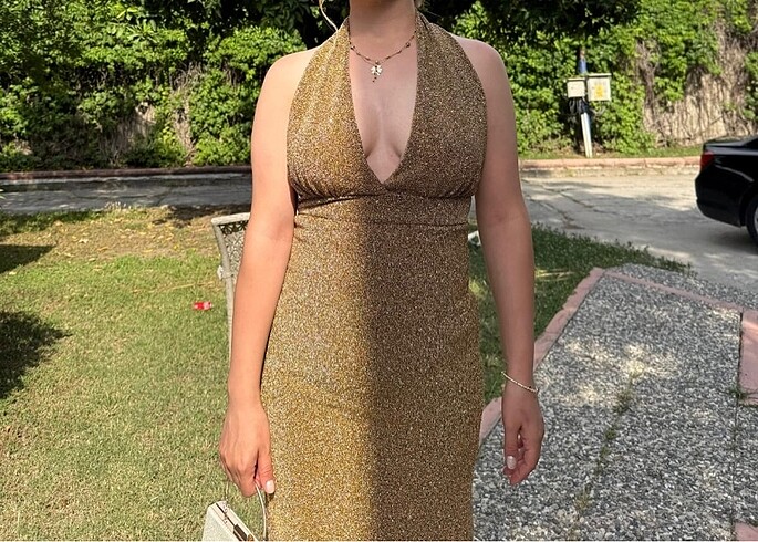 Zara Elbise
