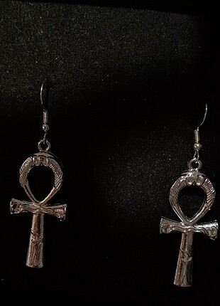Ankh küpe
