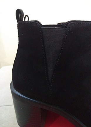 37 Beden siyah Renk Stradivarius bootie