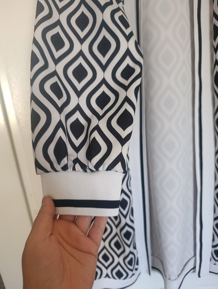 Gri Desenli Uzun Kadın Kimono - Görsel 3