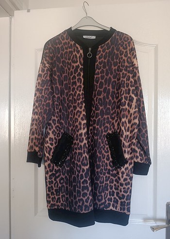 Leopar Desenli fermuarlı dış giyim - Görsel 3