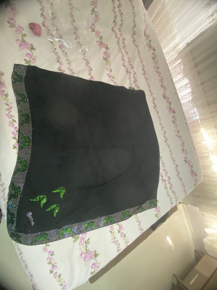 Royal eşarp - Görsel 4