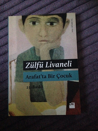 Zülfü Livaneli Arafat'ta bir çocuk. 