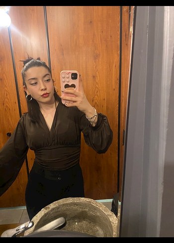 V yaka bluz - Görsel 2