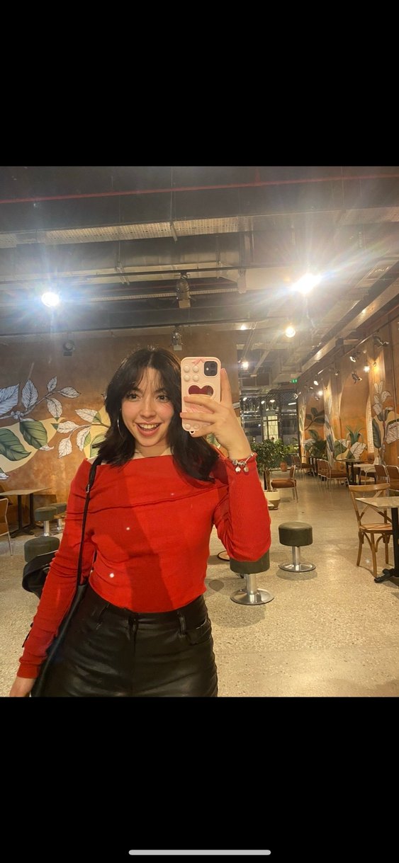 Kırmızı kayık yaka fitilli bluz - Görsel 2