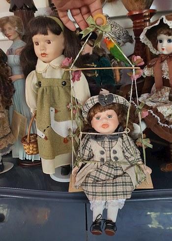 Beden salıncaklı porselen bebek vintage