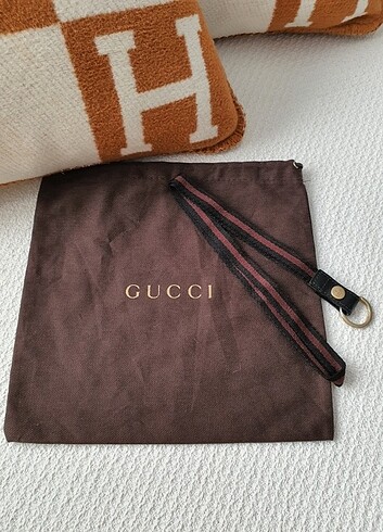Beden Gucci kimlik boyun askı ipi anahtarlık
